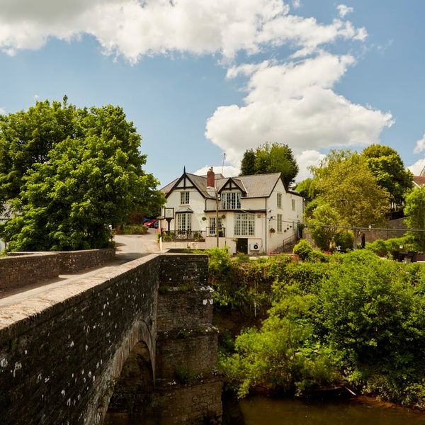 Newbridge Restaurant