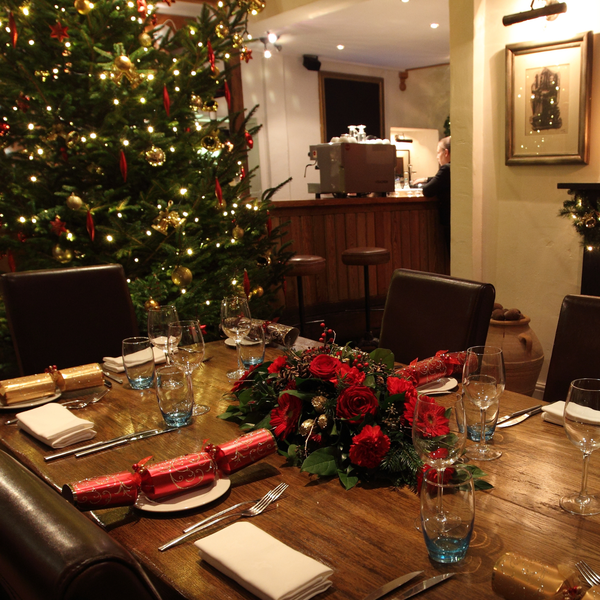 Newbridge on Usk Christmas Set Up