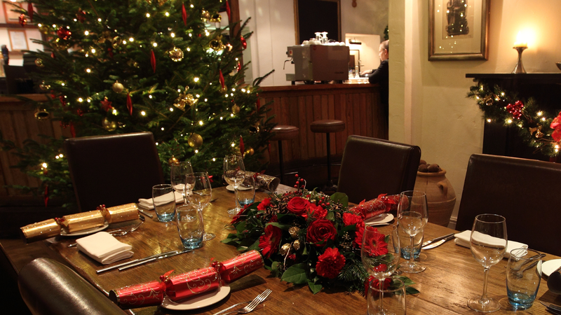 Newbridge on Usk Christmas Set Up