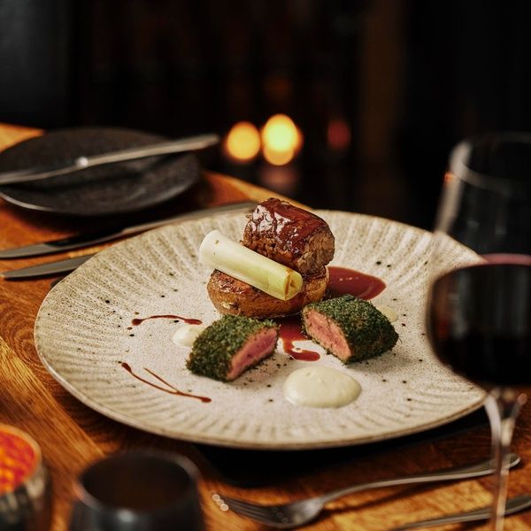 Newbridge on Usk Dining