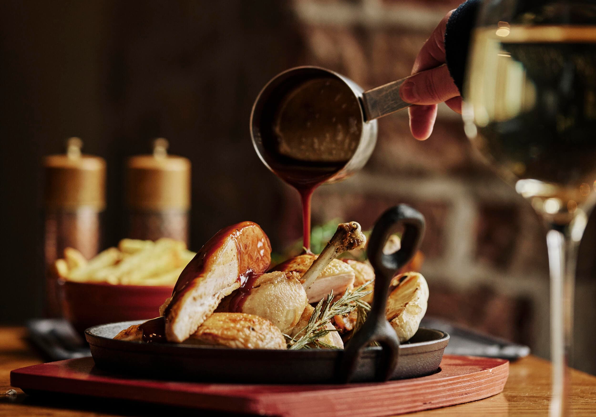 Newbridge on Usk Dining