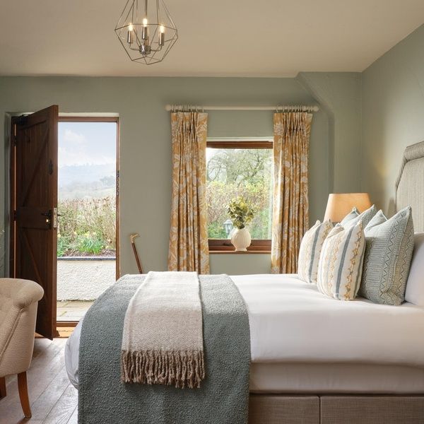 Peaceful Perch - Superior King Room