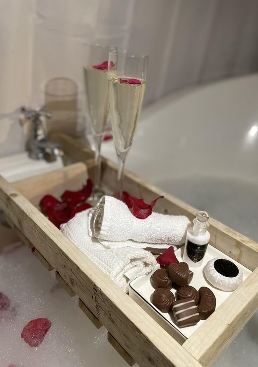 Valentine's Day Room Decor