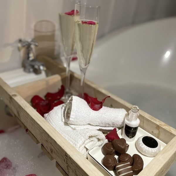 Valentine's Day Room Decor