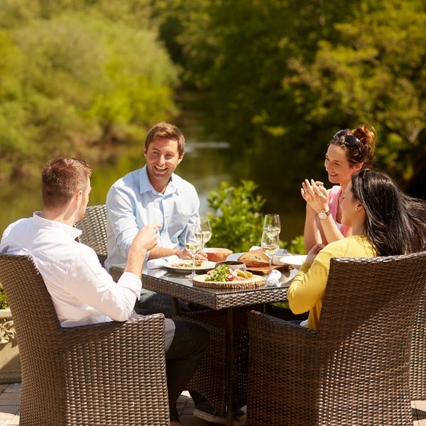 Newbridge on Usk Terrace Dinine