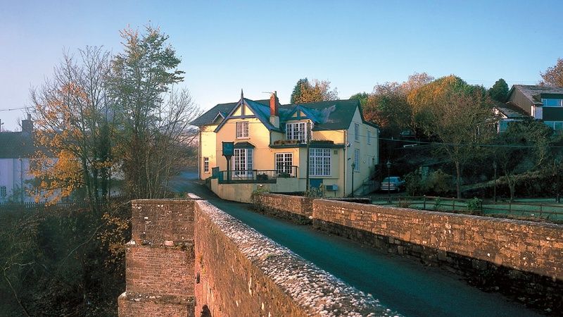 Newbridge Restaurant